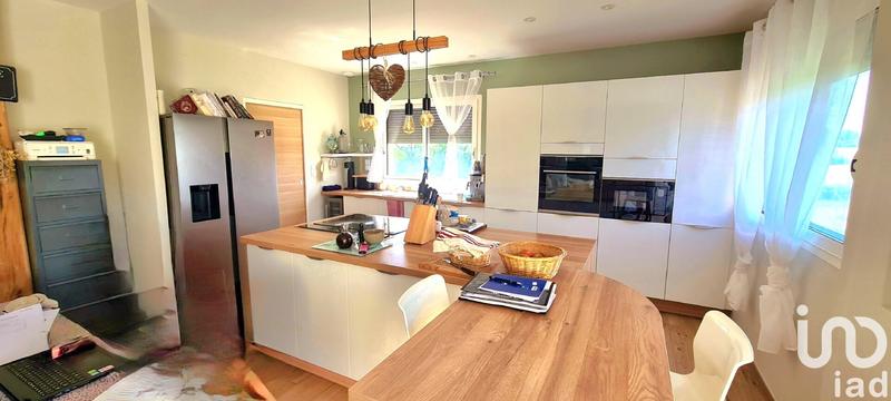 Maison - 90 m² - 3 pièces