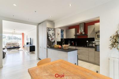 Appartement - 103 m² - 6 pièces