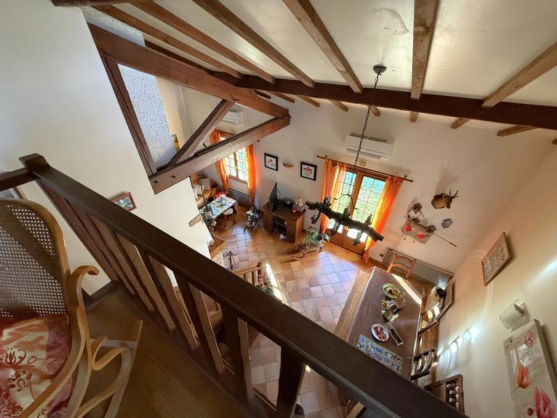 Maison - 107 m² - 5 pièces