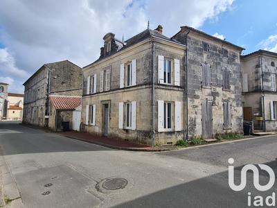 Maison de ville - 90 m² - 3 pièces