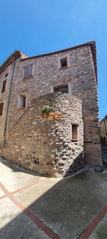 Maison de village - 80 m² - 4 pièces