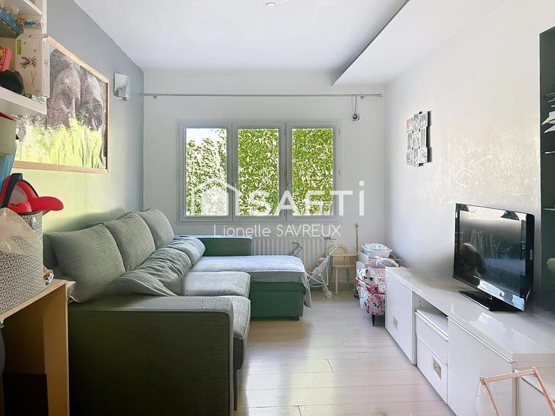 Maison - 100 m² - 5 pièces