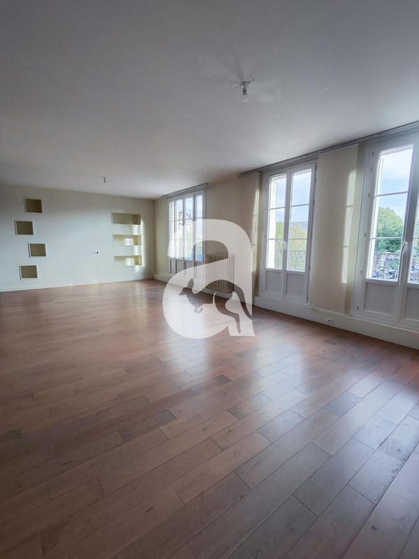 Appartement - 127 m² - 4 pièces