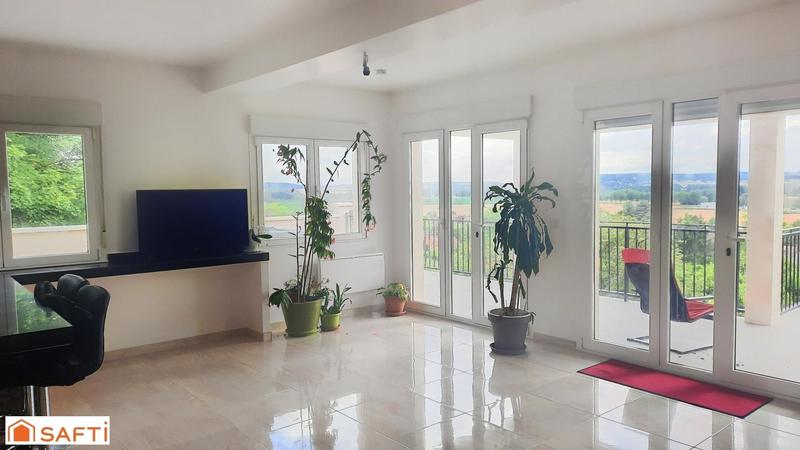 Maison - 170 m² - 7 pièces