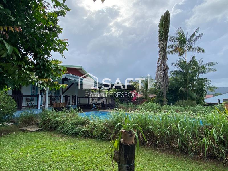 Maison - 102 m² - 5 pièces