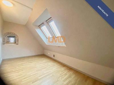 Maison de bourg - 98 m² - 5 pièces