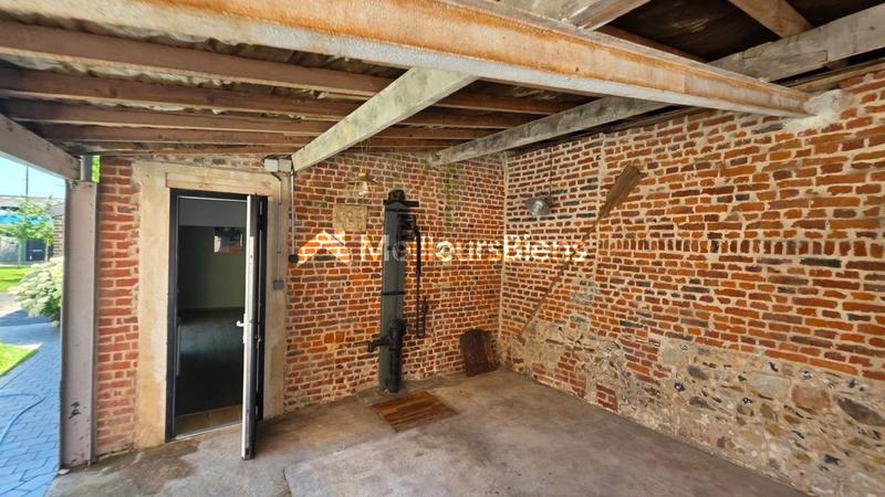 Maison - 227 m² - 9 pièces