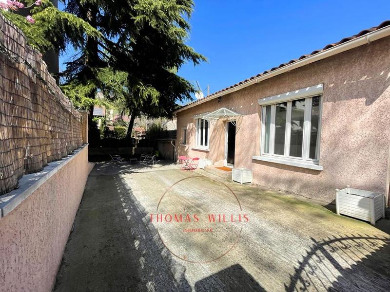 Maison traditionnelle - 55 m² - 2 pièces