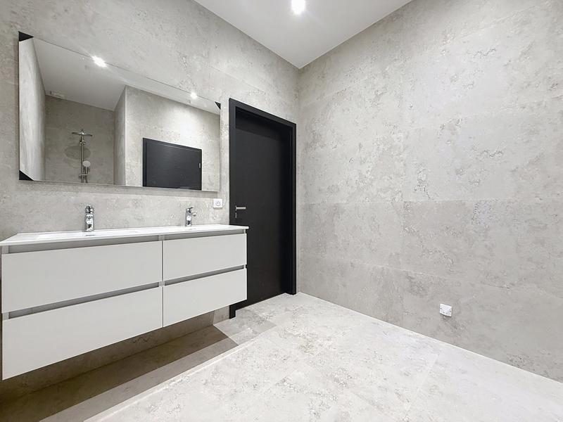 Loft - 105 m² - 3 pièces