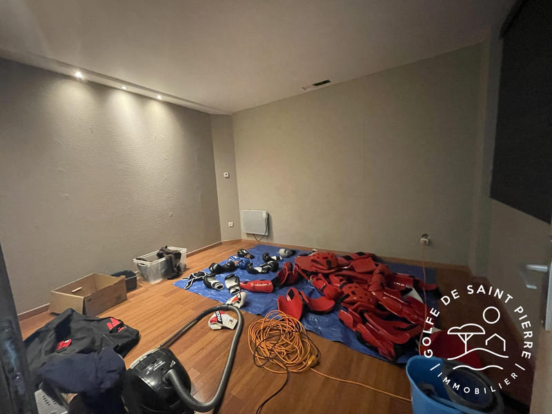 Maison ancienne - 307 m² - 9 pièces