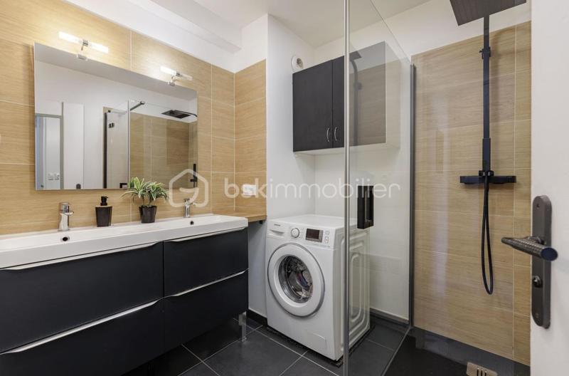 Duplex - 143 m² - 7 pièces