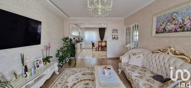 Maison - 191 m² - 8 pièces