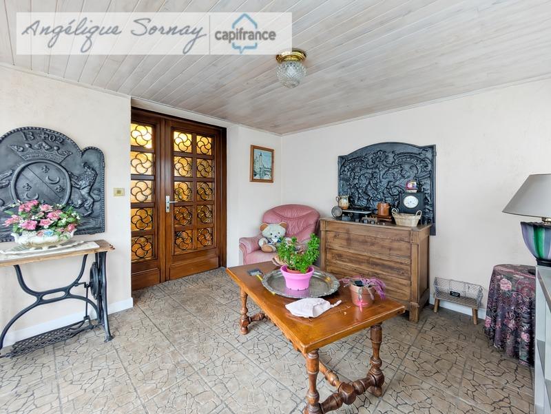 Maison - 207 m² - 7 pièces