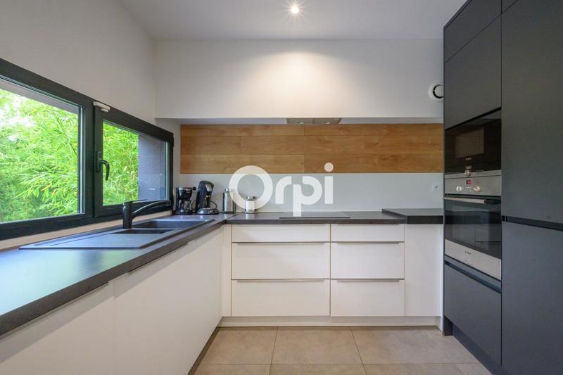 Villa - 185 m² - 5 pièces