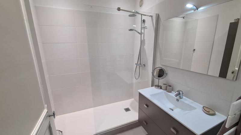 Appartement - 104 m² - 4 pièces