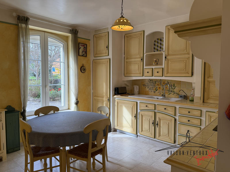 Maison - 182 m² - 7 pièces