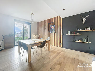 Maison - 160 m² - 7 pièces