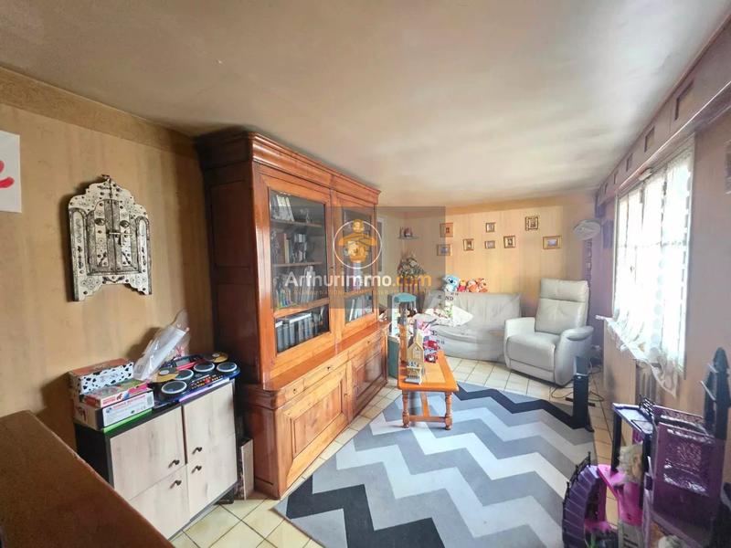 Maison - 137 m² - 7 pièces