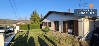Maison - 88 m² - 5 pièces