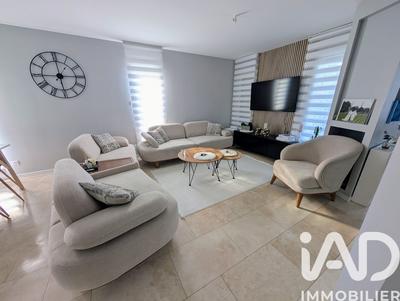 Maison - 115 m² - 4 pièces