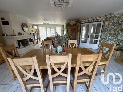 Maison - 217 m² - 8 pièces