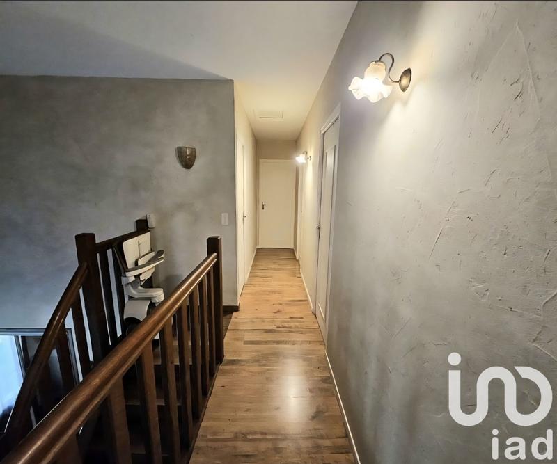 Maison - 186 m² - 7 pièces