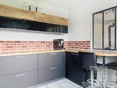 Maison - 97 m² - 5 pièces