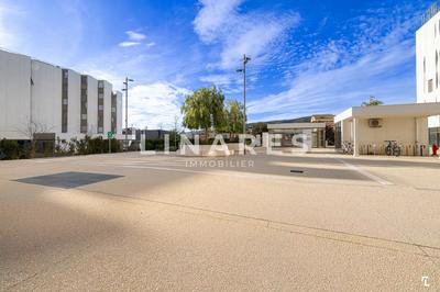 Local commercial - 310 m²