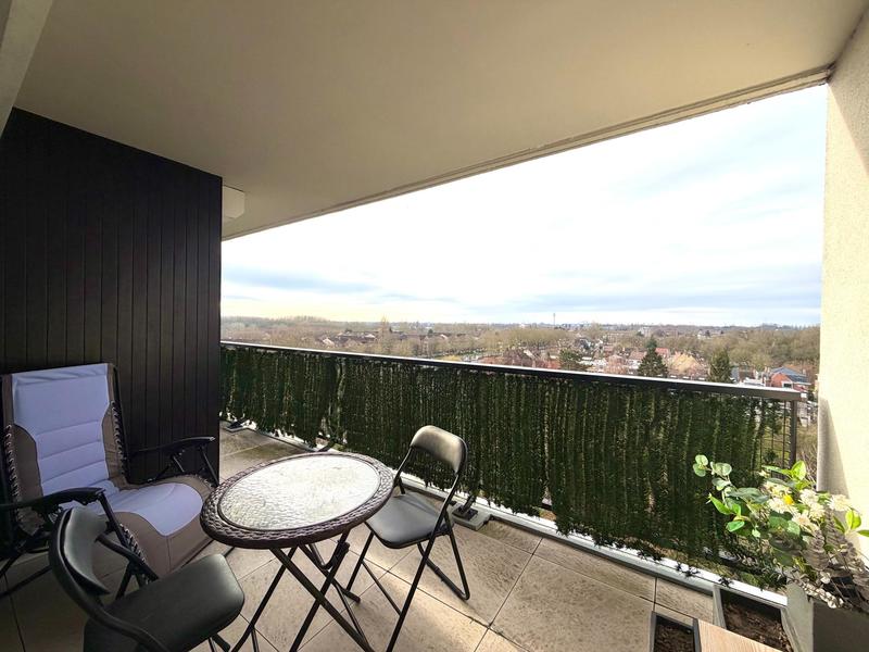 Appartement - 99 m² - 4 pièces