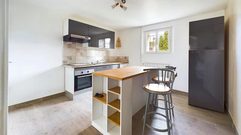 Appartement - 102 m² - 4 pièces