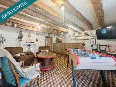 Maison - 190 m² - 6 pièces