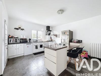 Maison - 117 m² - 6 pièces