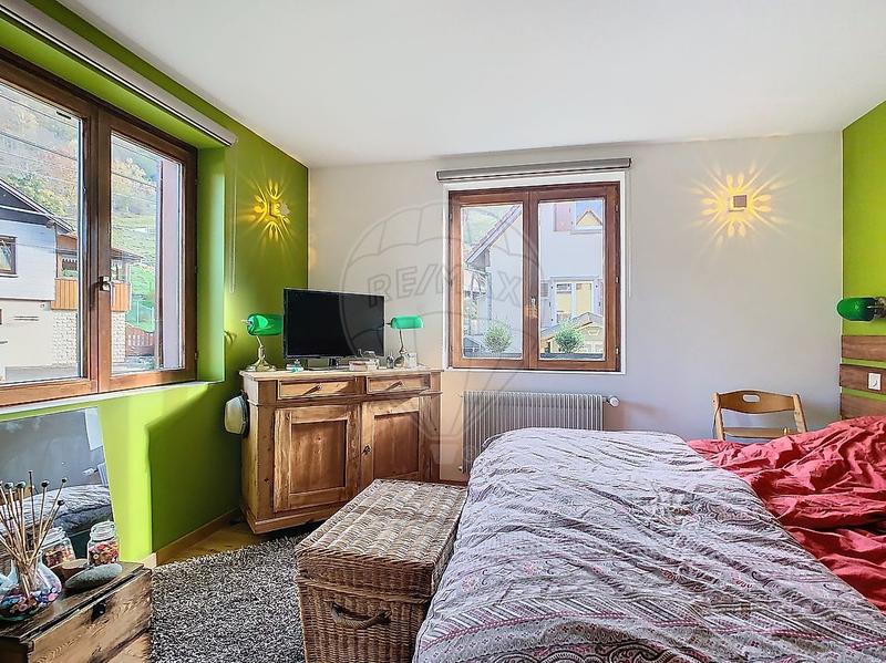 Maison - 188 m² - 7 pièces