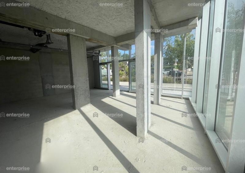 Local commercial - 290 m²