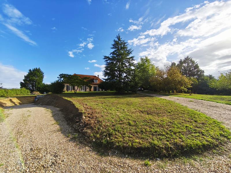 Villa - 222 m² - 7 pièces