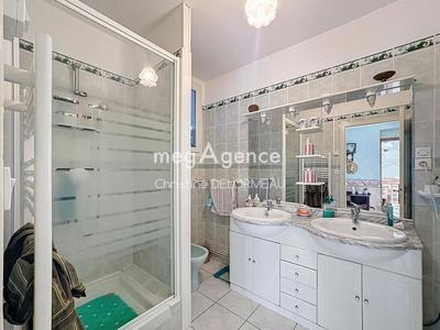 Maison - 101 m² - 5 pièces