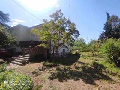 Villa - 184 m² - 8 pièces