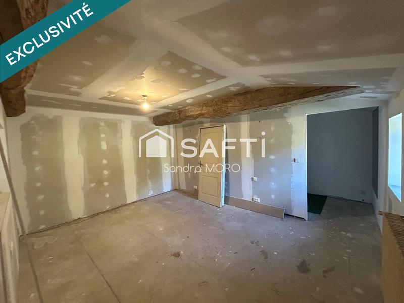 Maison - 214 m² - 6 pièces