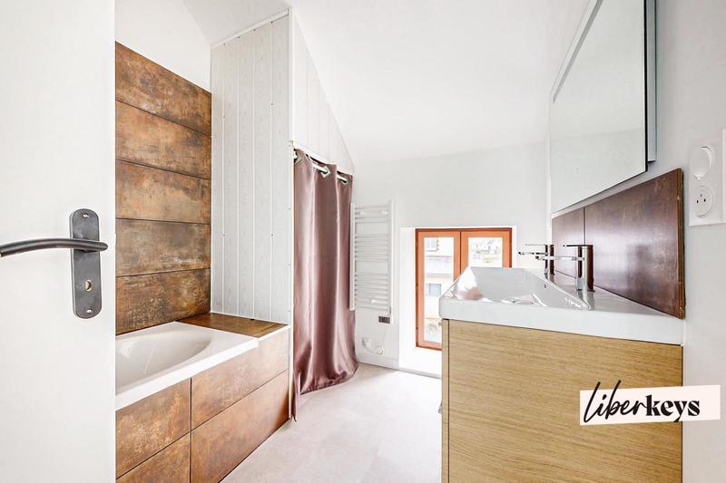 Maison - 81 m² - 4 pièces