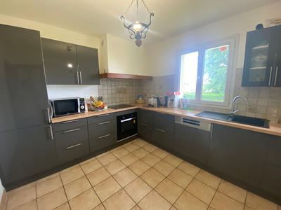 Maison - 101 m² - 6 pièces