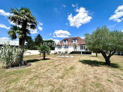 Maison - 138 m² - 6 pièces