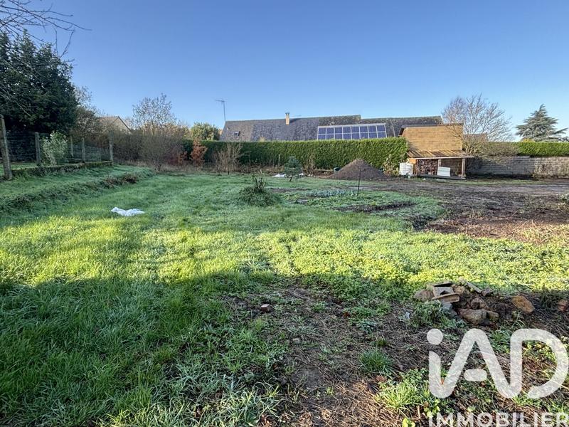 Maison - 270 m² - 2 pièces