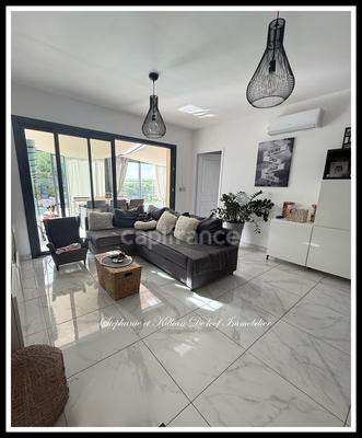 Villa - 115 m² - 4 pièces