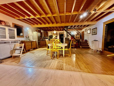 Maison - 133 m² - 5 pièces