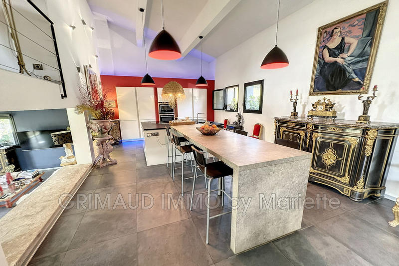 Villa - 172 m² - 4 pièces