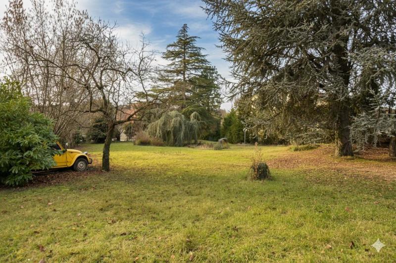 Terrain constructible - 1 118 m²