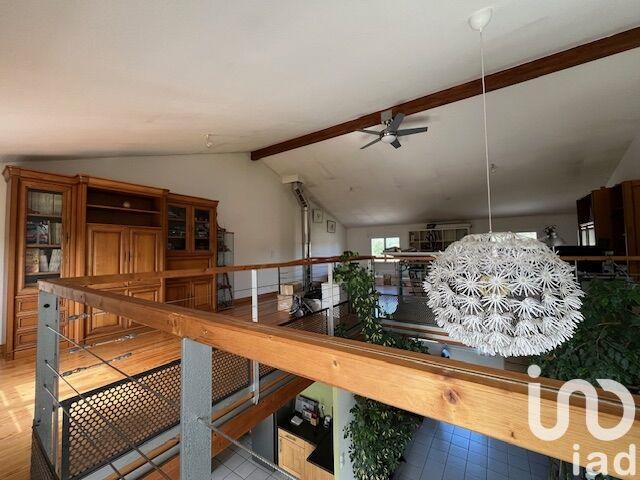 Maison - 190 m² - 6 pièces