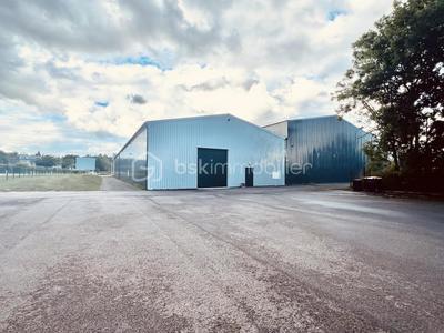 Entrepôt - 280 m² - 3 pièces