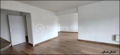 Appartement - 83 m² - 3 pièces