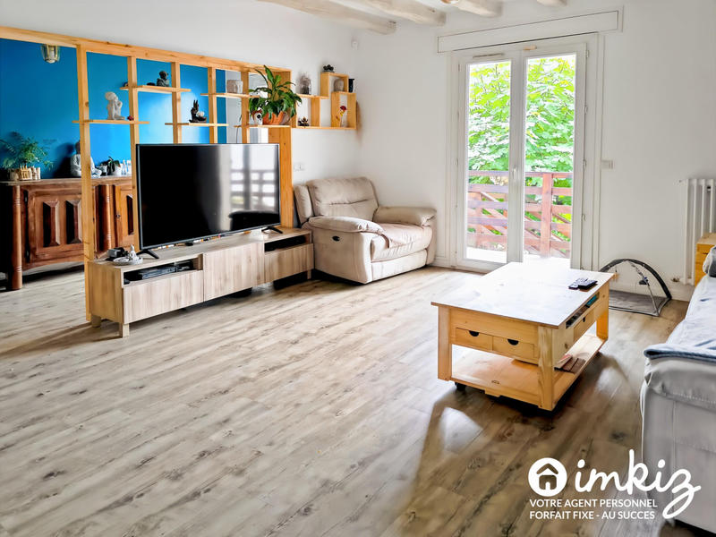 Maison - 211 m² - 8 pièces